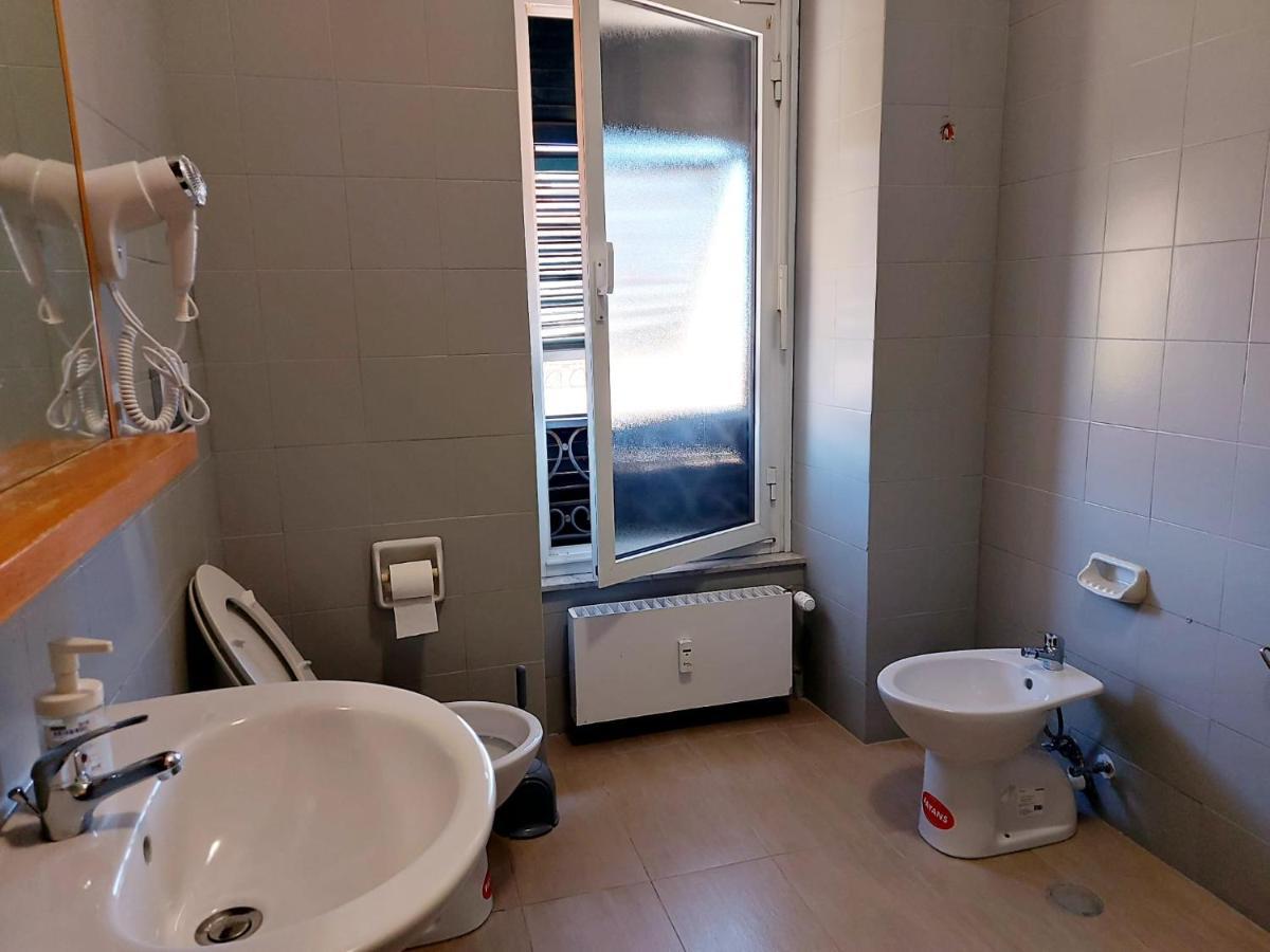 La Dulce Stanza Bed & Breakfast Genova Exterior foto